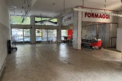 Store for sale, Via Borgo Adda, Lodi