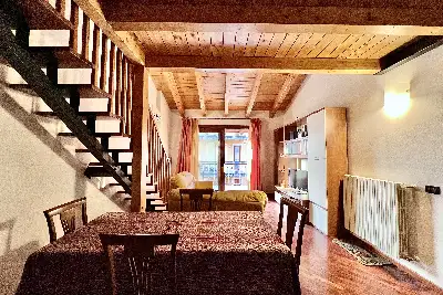 Casa in vendita, Via Vittorio Veneto, Desenzano del Garda