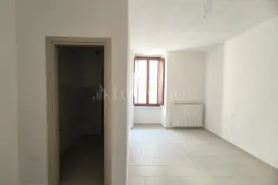 Casa Indipendente in vendita, Via Roma, L'Aquila