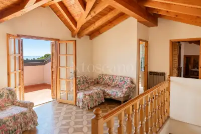Villa in vendita, Via Pergola, Moniga del Garda