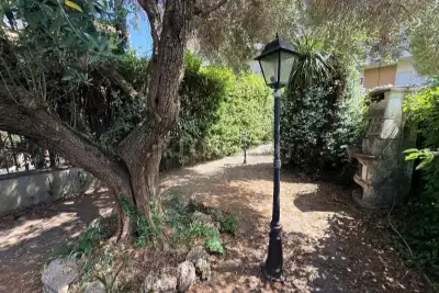 Casa Indipendente in vendita, Via Fratelli Cervi, Roma
