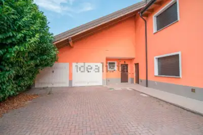 Casa in vendita, Via Stradavecchia, Bastida Pancarana