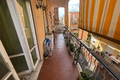 Casa in vendita, Via dei Carraresi, Roma