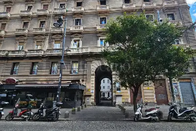 Casa in vendita, Via Santa Lucia, Napoli