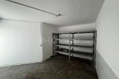 Box in vendita, Via Angelo Inganni, Milano