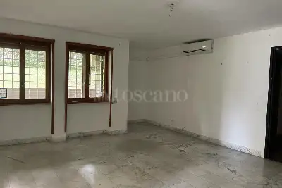 Ufficio in vendita, Via Michelangelo Peroglio, Roma