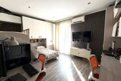Casa in vendita, Via Cortemilia, Roma