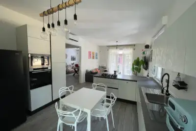 Casa Indipendente in vendita, Via Circonvallazione Sud, Valsamoggia