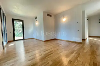 Casa in vendita, Viale Certosa, Milano