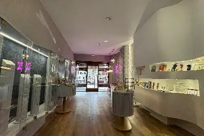 Negozio in vendita, Viale dei Colli Portuensi , Roma