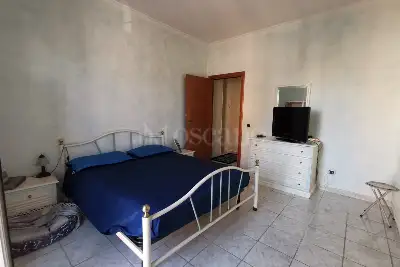 Casa in vendita, Via Vincenzo Sartori 6, Roma