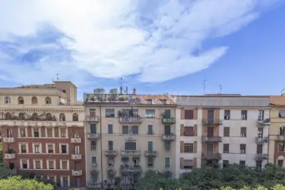 Casa in vendita, Via Bartolomeo Eustachi, Milano