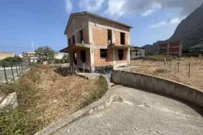 Villa in vendita, Via Quintino Sella, Cinisi
