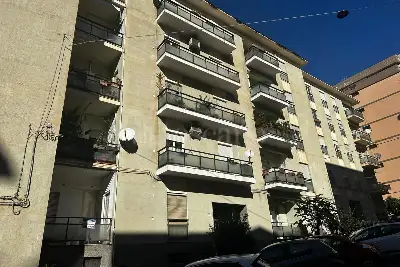 Casa in vendita, Via Leonardo Gallucci, Catanzaro