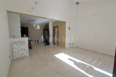 Villino a Schiera in vendita, Via Bazzanese, L'Aquila