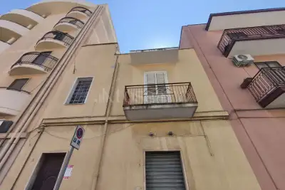 Casa Indipendente in vendita, Via Orazio Flacco, Brindisi
