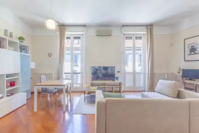 Casa in vendita, Via Francesco Anzani 6, Milano