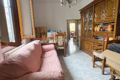 Villino a Schiera in vendita, Via Lunga di Cafaggio, Prato