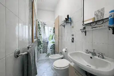 Casa in vendita, Via Bari, Milano