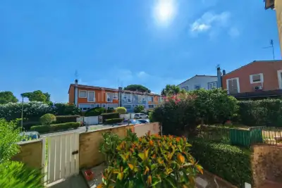 Villa Plurifamiliare in vendita, Via Panezio, Roma