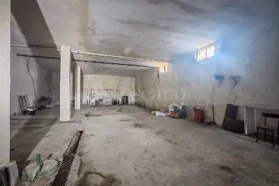 Magazzino in affitto, SS7, Brindisi