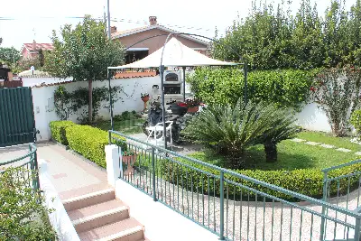 Villa Bifamiliare in vendita, Via Guglielmo Zuelli, Roma