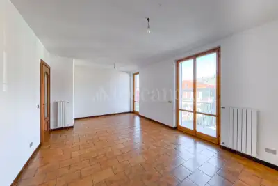 Casa in vendita, Via San Camillo, Marchirolo