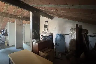 Villino a Schiera in vendita, Via Edmondo de Amicis, Prato