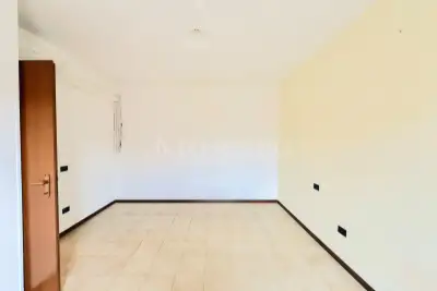 Villino a Schiera in vendita, Via T. Albinoni, Desenzano del Garda