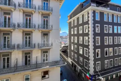 Casa in vendita, Piazza Giuseppe Garibaldi, Napoli