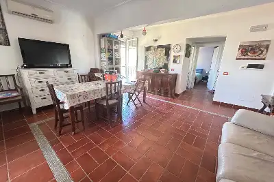 Casa in vendita, Lungotevere degli Inventori, Roma