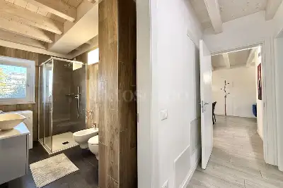 Casa in vendita, Via Goldoni, Peschiera del Garda