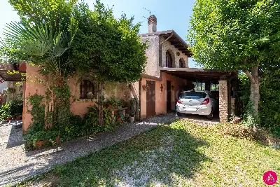 Villino a Schiera in vendita, Via Prasecco, Pordenone