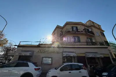 Negozio in affitto, Circonvallazione Gianicolense, Roma