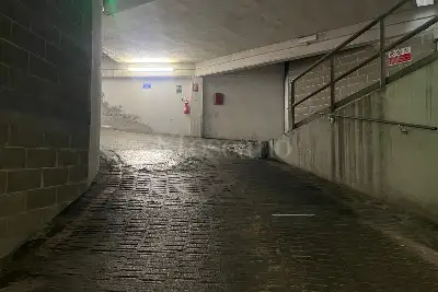 Garage in vendita, Via Osasco, Torino