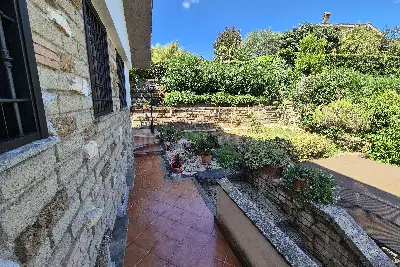 Villa Bifamiliare in vendita, Via dei Tirreni, Sutri