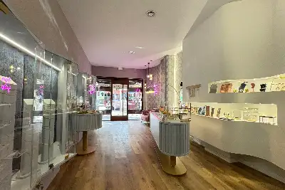 Attività Commerciale in vendita, Viale dei Colli Portuensi , Roma