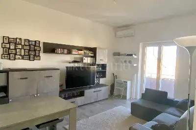 Casa in vendita, Via Cesare Beccaria, Latina