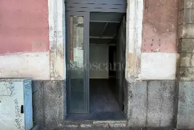 Negozio in vendita, VIA ANTONINO LONGO, Catania