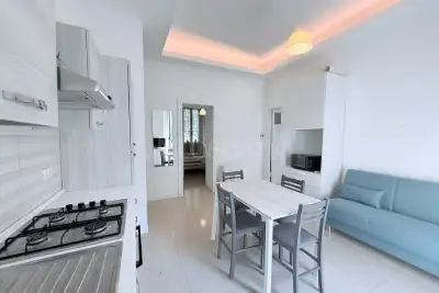 Casa in vendita, Viale Tibaldi, Milano