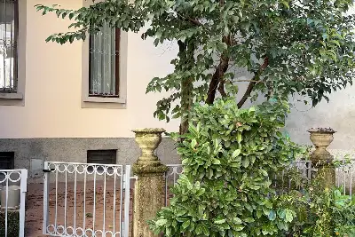 Casa in vendita, Via Guercino, Milano