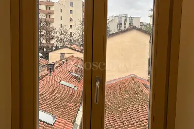 Stabile Uso Ufficio in vendita, Via Santa Gonda, Prato