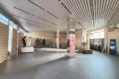 Negozio in vendita, Via Ginevrina Fossano, Cantù