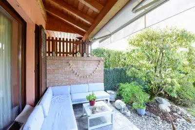 Casa in vendita, Via Gerna, San Fermo della Battaglia