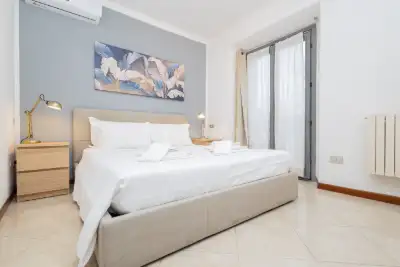 House for sale, Via Raffaello Sanzio 1, Milano