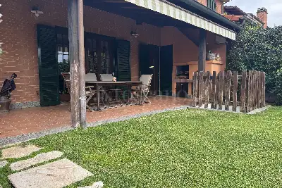 Villa in vendita, Via Ermanno Wolf Ferrari, Roma