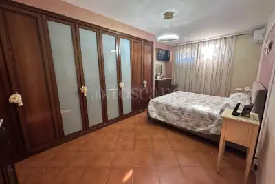 Villino a Schiera in vendita, Via Sesto San Giovanni, Roma