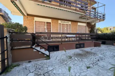 Casa in vendita, Via Elena, Ardea
