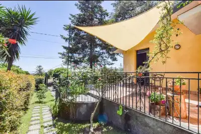 Villa in vendita, Via Fratelli Rosselli, Trecastagni