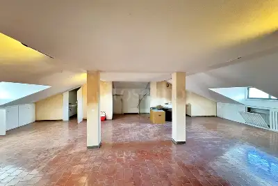Casa in vendita, Viale della Repubblica, Peschiera del Garda